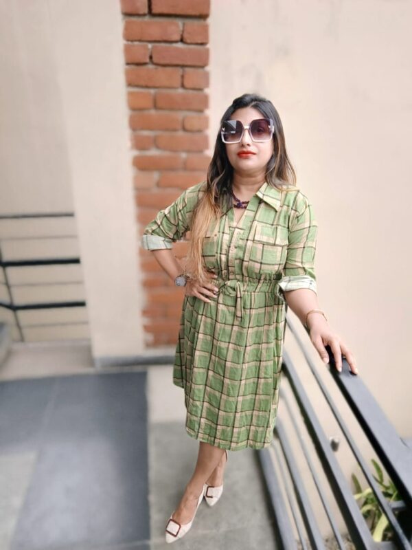 Knee length pure cotton with lining Checked dress
